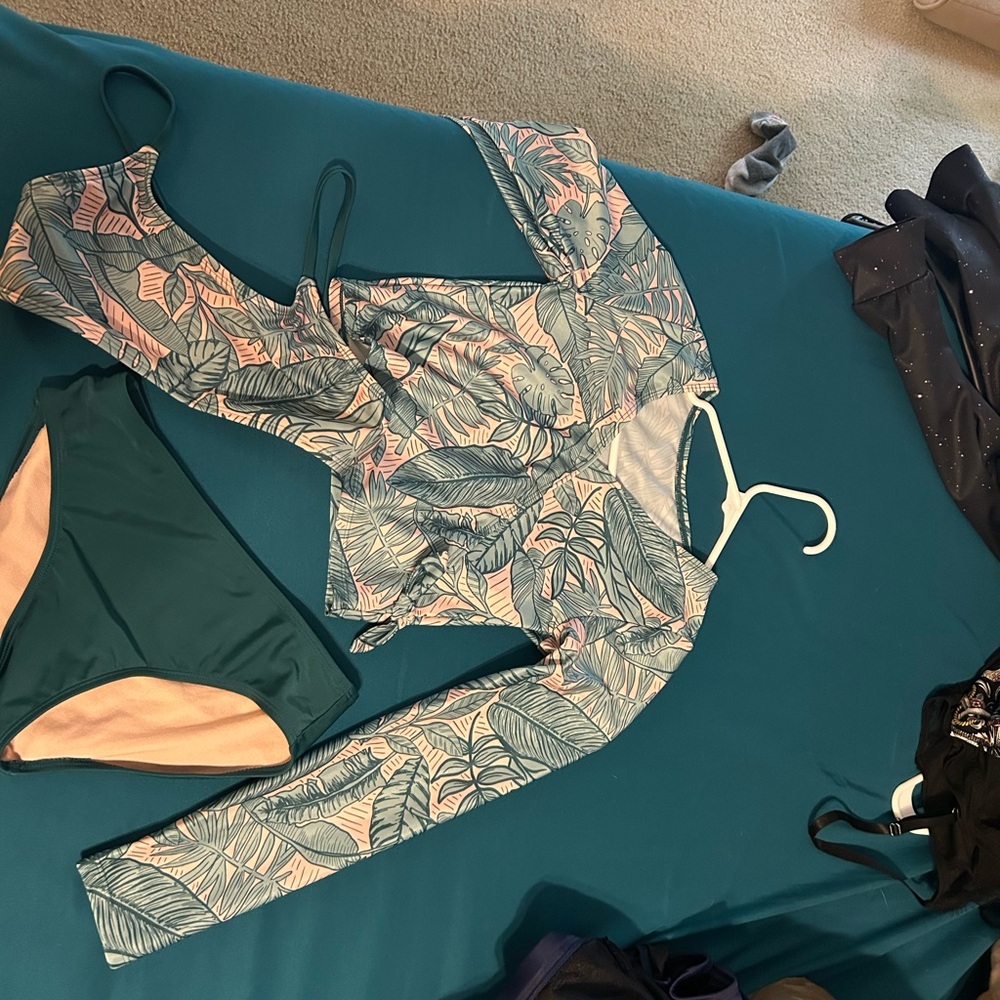 Cat & Jack Kids Swim Bikini Set - Green and Pink Leaf Print